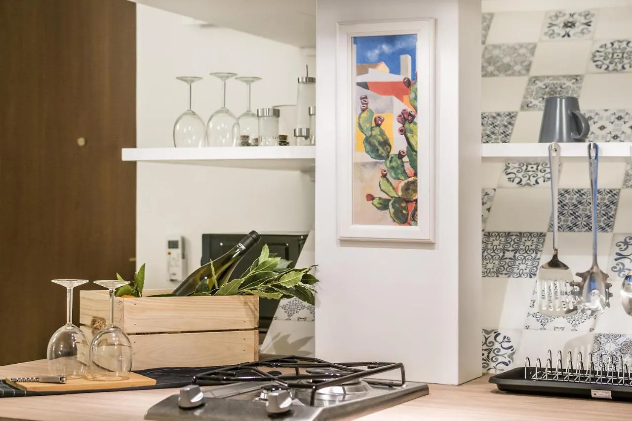 Apartment Casa Del Genio Alla Vucciria By Wonderful Italy Palermo Italy